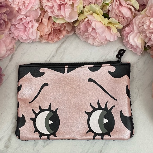 Betty Boop Sequined Cosmetic Bag Clutch Purse - Picture 6 of 12